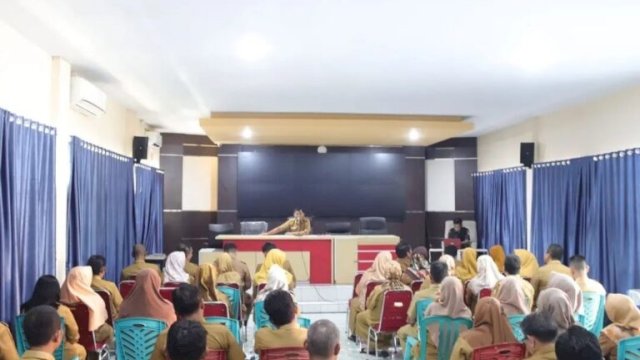Camat Biringkanaya Pimpin Rakor bersama Lurah dan Kasi Kelurahaan se Kecamatan Biringkanaya