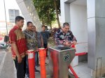 Minimalisir Pungli, Pelindo Regional 4 Makassar Pasang Turnstile bagi Pejalan Kaki