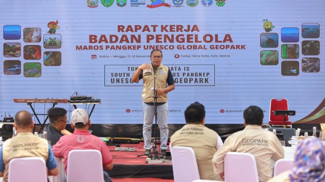 Danny Pomanto Buka Rapat Kerja Badan Pengelola Geopark Maros-Pangkep di Tokka Tena Rata