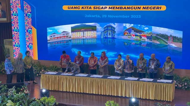Pemprov Sulsel menerima 3 jalan irigasi dan jaringan dari Kementerian PUPR RI menjadi barang milik daerah. Foto: dok