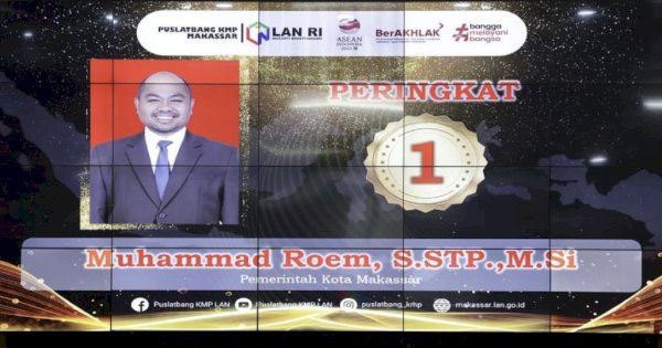 Kadispar Makassar Meraih Lulusan Terbaik dalam Pelatihan Kepemimpinan Nasional Tingkat II