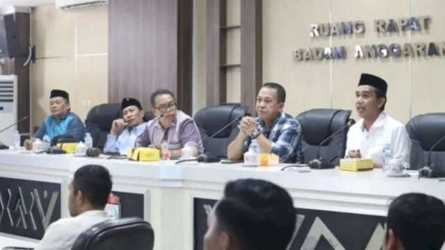 Cari Solusi, Dua Komisi DPRD Makassar Gelar RDP Terkait Aduan di Villa Mutiara
