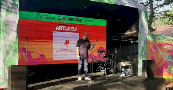 Dispar Makassar Buka Pasar Seni Rupa Art Makassar di Etika Studio 