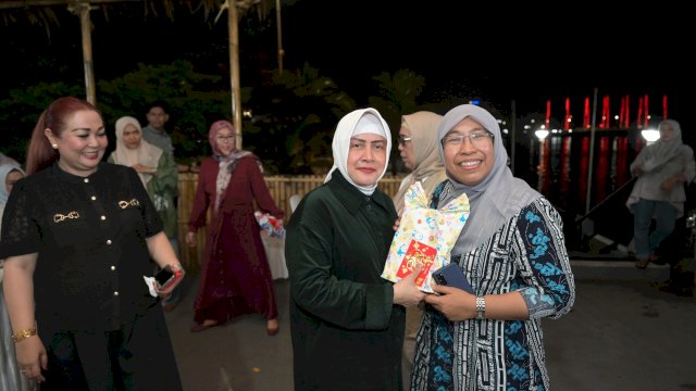 Sambut Tahun Baru, Dekranasda Makassar Evaluasi Capaian 2023 dengan Makan Malam Bersama