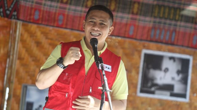 Memasuki Musim Hujan dan Angin Kencang, Deng Ical Ingatkan Warga Waspada Pohon Tumbang