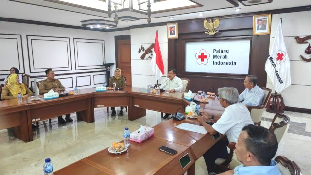 Terima Donasi Untuk Palestina Dari Pemkab Serang, JK: Ini Pemda yang Pertama yang Menyumbang Untuk Palestin