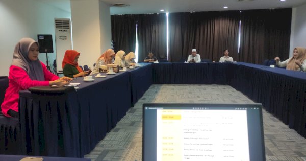 IKA MAN 1 Kota Makassar Gelar Rapat Evaluasi Tahunan Program Kerja