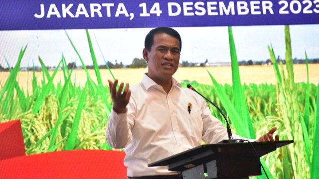 Mentan Amran Sulaiman mengajak seluruh jajaran Kementerian Pertanian untuk menjauhi dan memerangi tindak pidana korupsi hingga ke akar-akarnya.||(Foto:Ist)