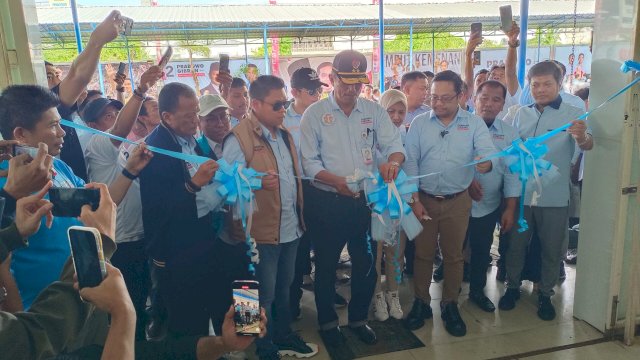 Resmikan Posko Prabowo-Gibran, Andi Damisnur: Kita di Perahu Yang Sama