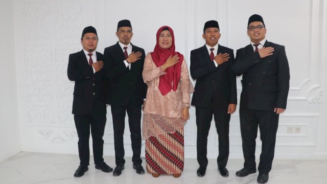 Resmi Dilantik, Hambaliie Didapuk Jadi Ketua KPU Kota Makassar Periode 2023-2028