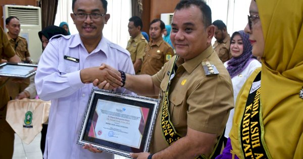 Kukuhkan Bupati Sinjai sebagai BAAS, Kepala BKKBN Sulsel: Semoga Angka Stunting Bisa Turun