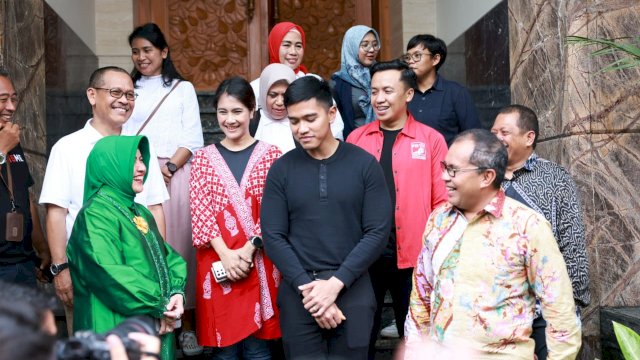 Ketua Umum PSI Kaesang Pangarep usai dijamu di kediaman Wali Kota Makassar, Mohammad Ramdhan Pomanto, Selasa (12/12/2023). Foto: dok