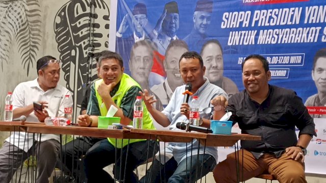 Diskusi politik yang digelar SMSI Sulsel, menghadirkan perwakilan seluruh tim capres cawapres. Foto: harian.news/sinta