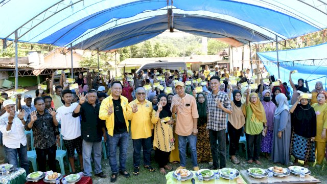 Ilham Arief Sirajuddin (IAS) di Mandalle, Pangkep. Ist