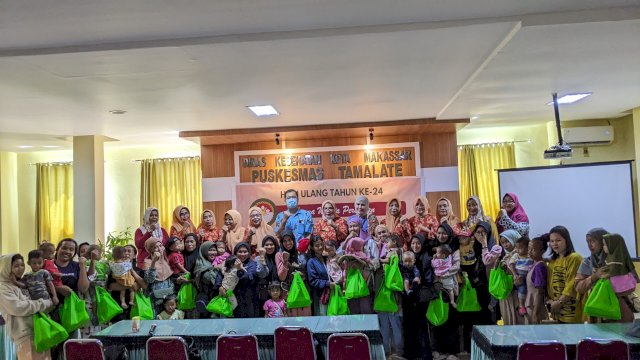 Peringati Hari Ibu, DWP Makassar Beri Bantuan Kesehatan