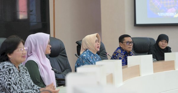 Pokja Bunda PAUD Serahkan Alat Permainan ke 30 TK di Makassar