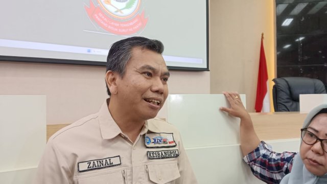 Kepala Badan Kesatuan Bangsa dan Politik (Kaban Kesbangpol) Kota Makassar, Zainal Ibrahim. Foto: harian.news/sinta