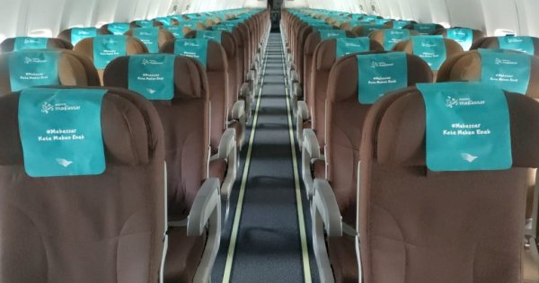 Dispar Makassar Kolaborasi Garuda Indonesia Promosikan Makassar Kota Makan Enak di Pesawat