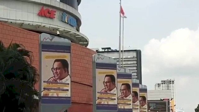 Tangkapan layar videotron Anies Baswedan yang dibuat Aniesbubble di Grand Metropolitan Bekasi. Foto: IG @aniesbubble