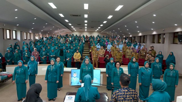 Pelantikan 12 TP PKK Kota Makassar. Foto: dok