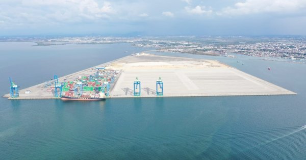 Pembangunan Tuntas, Kapasitas Peti Kemas Makassar New Port Naik Hingga 150 Persen