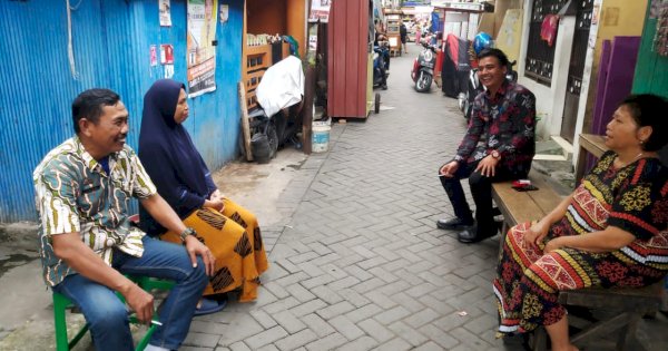 Sentuh Hati, Lurah Febrinaldi Perkenalkan Diri dan Silaturahmi dengan RT RW di Parang Layang