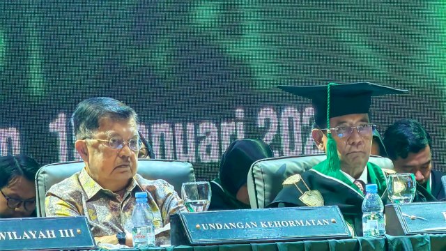 Videotron Anies Baswedan &#8216;Ditakedown&#8217; di Bekasi dan Jakarta, JK: Selama Ada Izin, Itu Pelanggaran