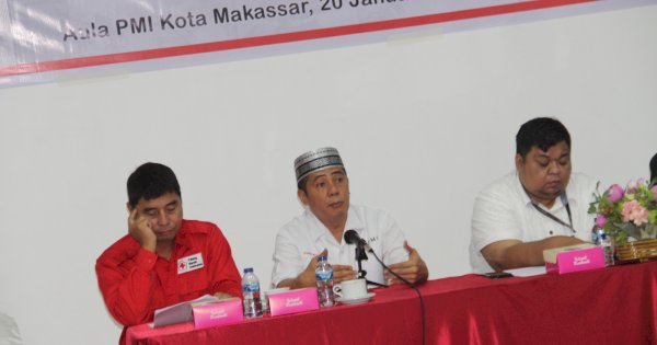 Ketua PMI Makassar ‘Deng Ical’ Minta Tingkatkan Kualitas Pelayanan ke Masyarakat
