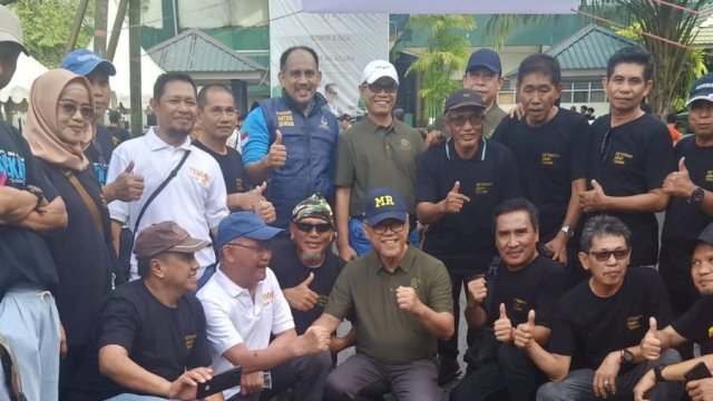 Jalan santai milad Fakultas Teknik UMI Makassar. Foto: dok