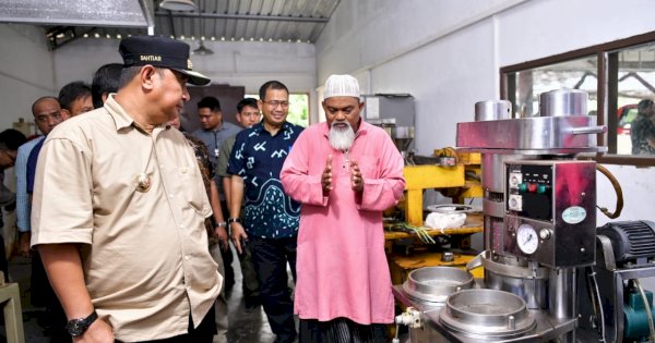 PJ Gubernur Kunjungi Pabrik Chalodo, Cokelat Khas Masamba yang Tembus Pasar Arab Saudi