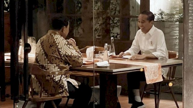 Dinner Jokowi dan Prabowo, peristiwa ini lantas menuai respons dari berbagai pihak. Foto: tangkapan layar IG @prabowo