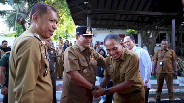 Pj Gubernur Sulsel, Bahtiar Baharuddin saat melakukan kunjungan ke Parepare. Foto: dok