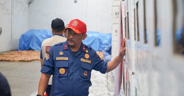 Wujudkan Pemilu Damai, Kadis Damkar Makassar Tinjau Sistem Proteksi Kebakaran Gudang Logistik