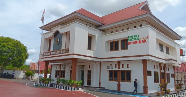 Kasus Pembangunan Perpustakaan dan GOR Dipersoal, Begini Penjelasan Kejari Lutra