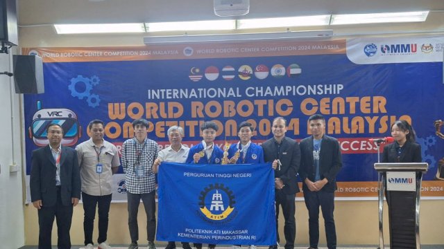 Perwakilan Politeknik ATI Makassar dalam ajang WRCC Multimedia University Malaysia. Foto: dok