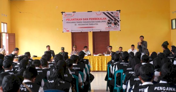 Lantik 1.097 PTPS Jeneponto, M Alwi Sebut Pengawas TPS Ujung Tombak Bawaslu