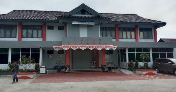 Sempat Bersitegang, Sekuriti Rutan Masamba Larang Wartawan Bawa Ponsel saat Meliput soal Pemilu