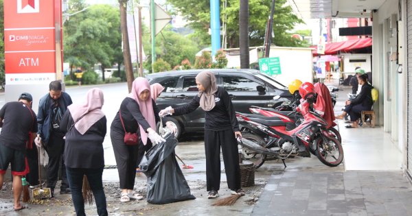 Kerja Bakti Serentak, Prokopim Makassar Sasar Drainase Boulevard