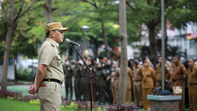 Wali Kota Makassar, Moh Ramdhan Pomanto pimpin apel pagi. Foto: dok