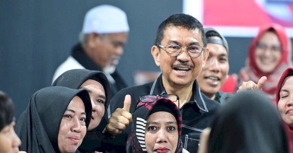 Kunker dan Bertemu dengan Ratusan Warga, ARW: Saya ini Pelayan Rakyat