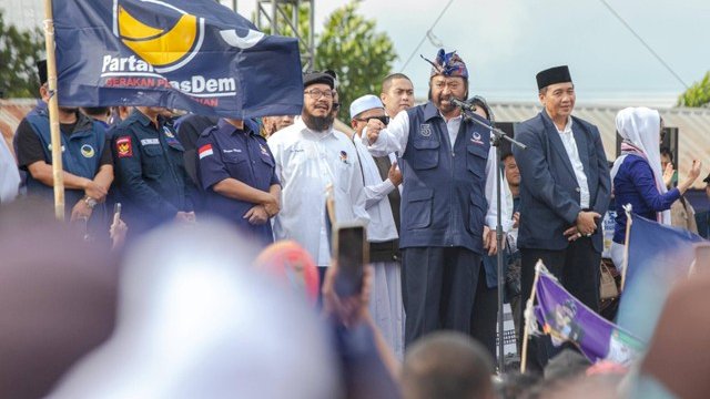 Ketum NasDem Surya Paloh kampanye nasional di NTB, Senin (22/1/2024). Foto: dok. NasDem