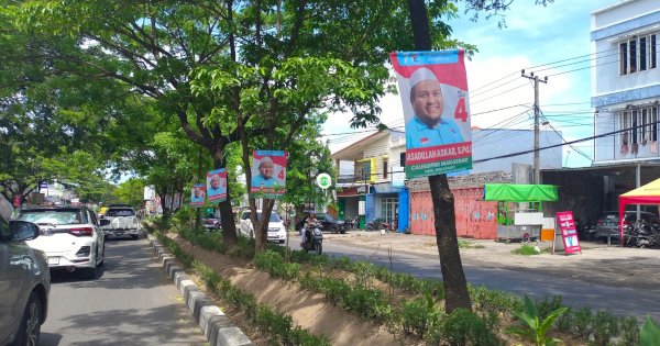 Jelang Masa Tenang, Bawaslu Surati Parpol Turunkan APK