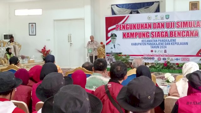 Wabup Pangkep Syahban Sammana mengukuhkan pengurus KSB Pangkep. Foto: dok