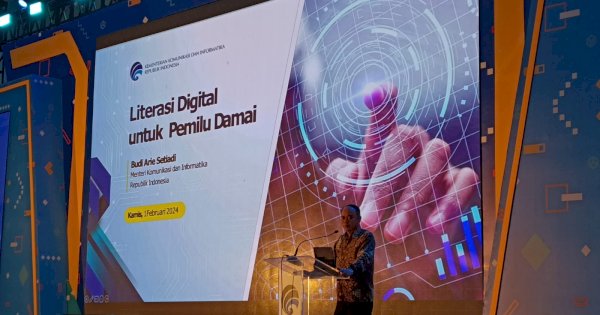 Sebut Banyak Hoax Pemilu, Menteri Budi: Jangan Hanya Menikmati, tapi Lihat dan Saring!