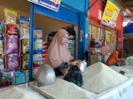 Update Jelang Pemilu, Harga Beras Premium di Pasar Makassar Merangkak Naik