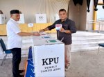 Nyoblos di TPS 01, Pj Bupati Sinjai Tekankan Tim Pemantau Bekerja Maksimal