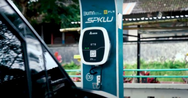 PLN Sediakan Pengisian Kendaraan Listrik: Kini Penjualan Naik 10 Kali Lipat