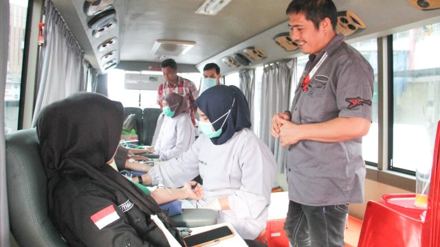 PMI Panakkukang Aktif Gelar Donor Darah, Deng Ical Beri Jempol: Paling Rajin Donor Darah