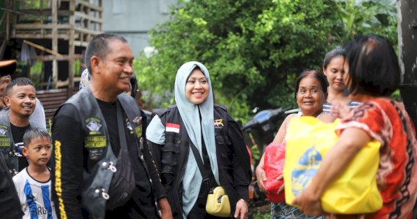 Komunitas Motor Parepare Bersama Erna Rasyid Taufan Berbagi Sembako