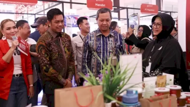 Dinas Koperasi dan UMKM Gelar SMES &#038; Finance Expo 2024